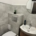 Na Dolnej ゲストハウス カルパッチ
